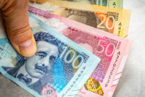 Octavo Retiro de AFP 2025: Ley N.° 32445 autoriza el retiro de hasta S/21,400 de los fondos de pensiones